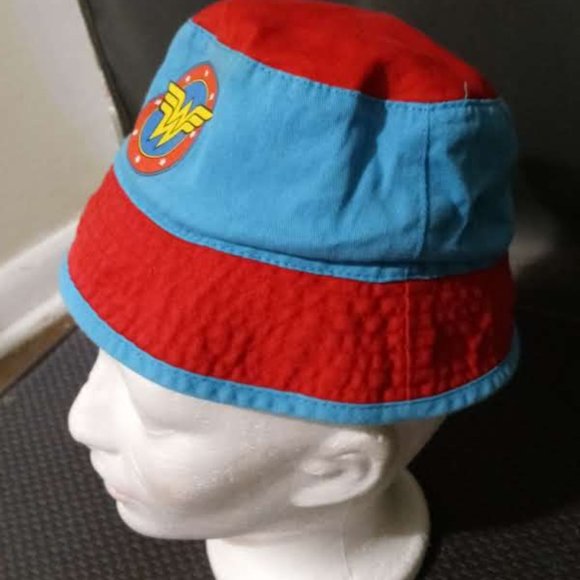 Kids Wonder Woman Bucket Hat - Picture 1 of 7